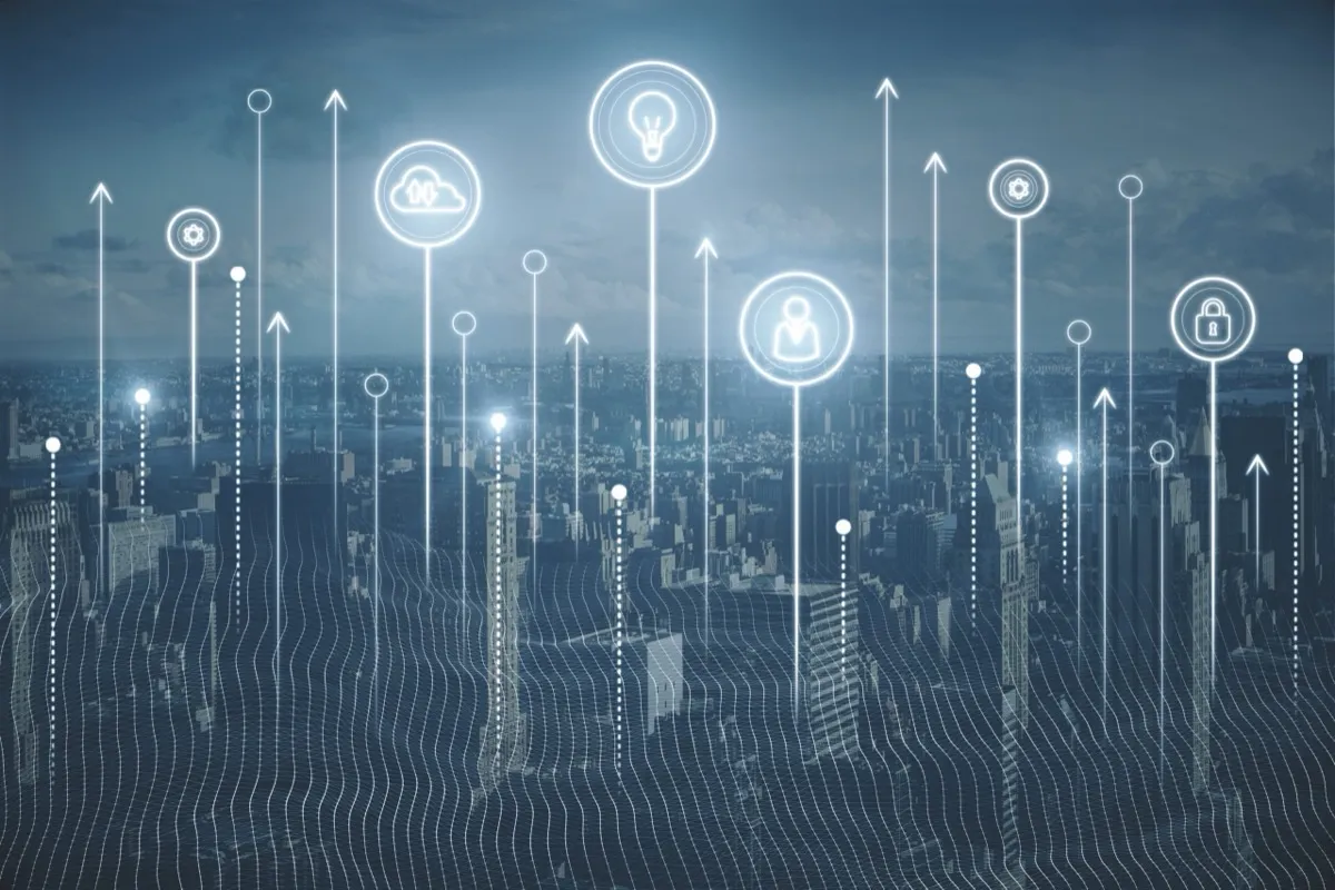 Endüstride Veri Odaklı Karar Alma: IoT, Sensörler ve Gerçek Zamanlı Üretim Yönetimi